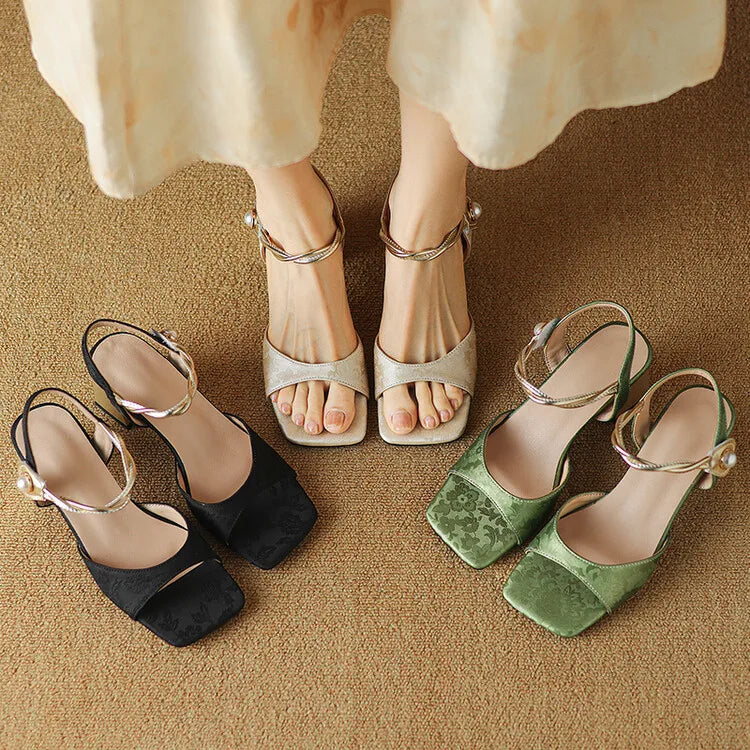 Vanika Sandals